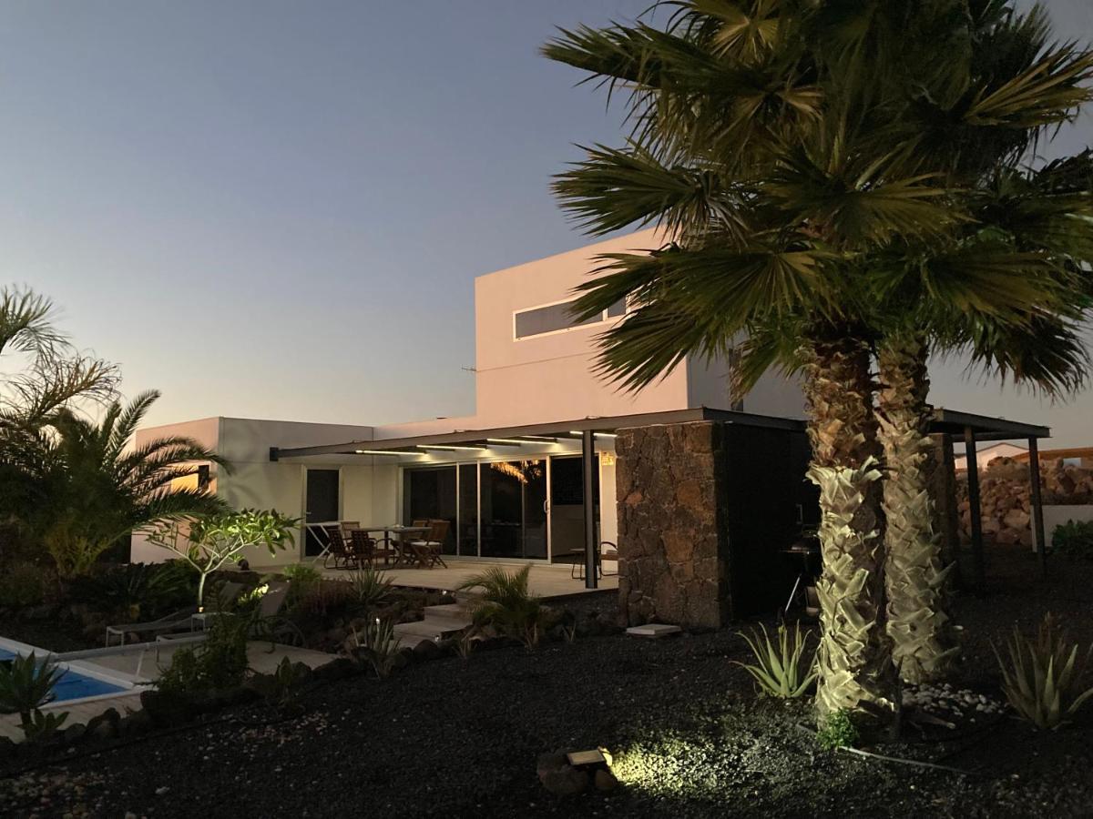 Majanicho Rock - Villa With Heated Pool Lajares Exteriér fotografie
